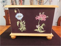 DECORATIVE PAINTED BOX WITH COSTUME JEWELRY