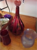 COLLECTION OF VASES: GLASS, CERAMIC, COMPOSITE,