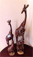 SET OF 4 WOODEN CARVED GIRAFFES - FROM 8 1/2" TO