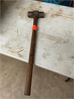 Full size sledge hammer