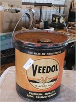 Vintage Veedol 5 Gal Tractor Oil Can