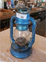 Vintage Dietz No 8 Farm Lantern, Air Pilot