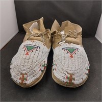 Vintage Fully Beaded Native American Moccasins