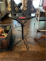 METAL ROUND SIDE TABLE W GLASS TOP