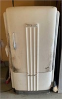 General Electric Refrigerator works but freezes