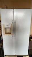 Frigidaire Side By Side Refrigerator , contents