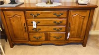 Vintage Maple 4 Drawer Dresser
