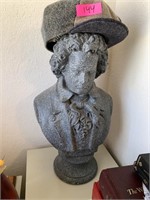LARGE BEETHOVEN BUST W HAT