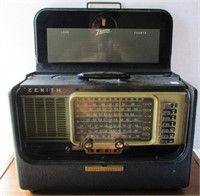 Antique Zenith Transoceanic Short Wave Radio