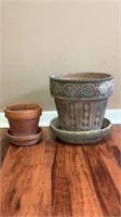 2 Ceramic platers with water trays