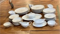 56pc Kaysons Golden Rhapsody Fine China Dishes
