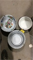 4- ENAMELWARE BOWLS