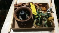 WIZARD OF OZ MUSIC BOXES & DECOR