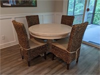 RIVERSIDE FURNITURE TABLE WITH LEAF AND 4 CHAIRS