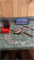 Assorted lot of tools has Allen Keys and Drill