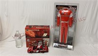 Kasey Kahne #9 Stock Car & Uniform & Car Set