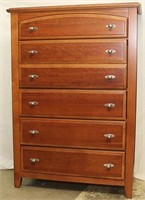 Vaughan-Bassett 5 drawer chest of drawers