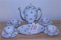 Lot #176 - 10pc French Limoges tea set