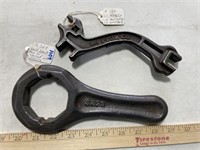 Wrenches- Rock Island Plow S329 & N124