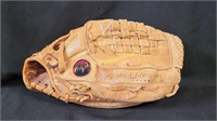 Vintage Rawlings Softball / Baseball Glove