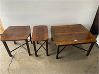 3 TABLE SET