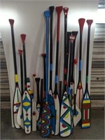 19 PAINTED WOODEN DECORATIVE PADDLES