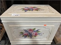 PAINTED TRUNK W/ TABLE COVERINGS & THROW BLANKETS