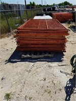 30  10'x6' fence panels (no tops or bottoms)