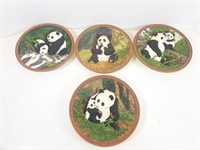 The Beauford Exchange 4 Panda Plates Set