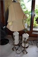 2 TABLE LAMPS & 2 CANDLE STICK BUGLES