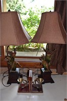2 DUCK TABLE LAMPS & 2 BUGLE BOOK ENDS