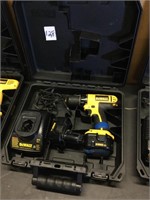 Dewalt Drill 12V w/ case, charger, 2 batteries