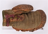 1920'S WINCHESTER BOXING GLOVE