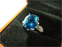 NEW BLUE TOPAZ SIZE 5.5 RING STAMPED 925