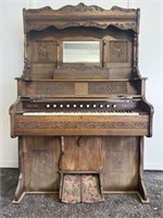 Antique IDEAL Pump Organ