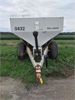 2015 Wilmar Super 800 Fertilizer Buggy