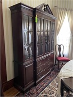 large Ethan Allen cherry china cabinet w/ bubble