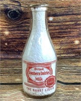 Vintage 1 quart southern dairies milk jar