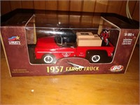 Camion Fargo 1957 Truck 1/24