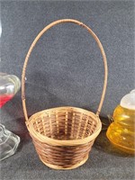 Oil Lamp & Wicker Basket