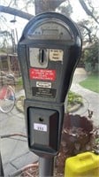 AMERICAN PARKING METER ON STAND 144CM HIGH
