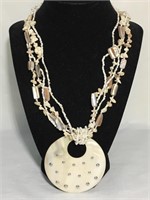 Retro vintage jewelry mother of pearl necklace