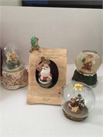 Vintage Snowglobe Christmas collection