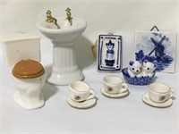 Dollhouse miniature porcelain bath set cups