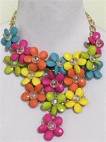 Retro Jewelry necklace statement colorful flowers