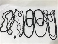 Retro jewelry black beads necklaces