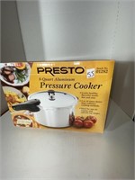 Presto Pressure Cooker 8qt NIB