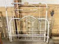 Metal Bed Frame with Bed
