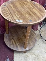Round Side/Accent Table
