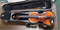 Knilling Suzuki 1/4 Violin w/Case